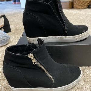 Suede wedge sneakers